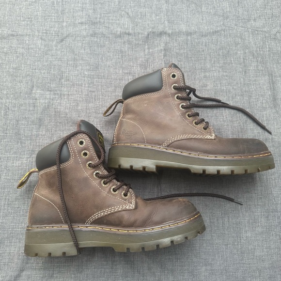 DR MARTENS ASTM F2413-11 MI/75 C/75
Size 7M B18 main image 6